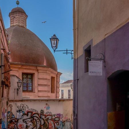 Approdo Rooms - Eja Sardinia カリアリ エクステリア 写真