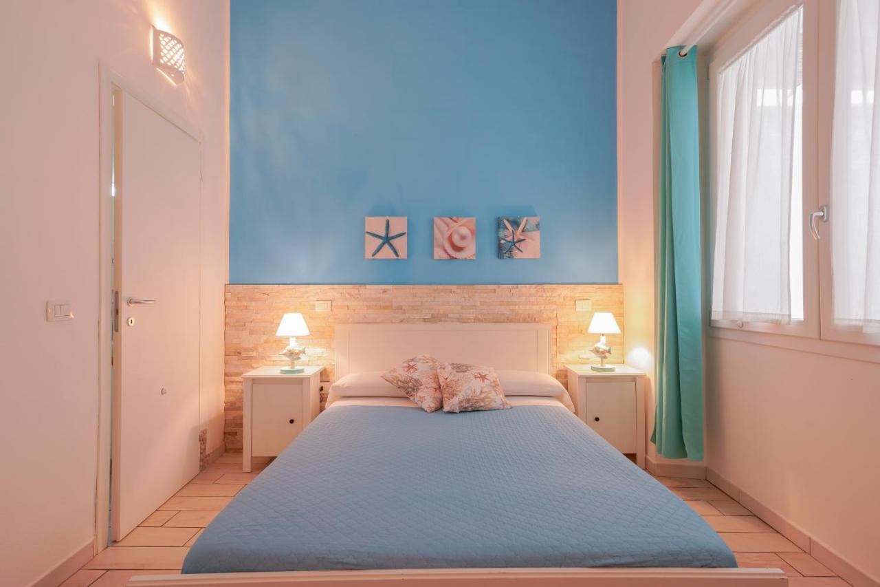 Approdo Rooms - Eja Sardinia カリアリ エクステリア 写真